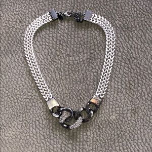 Express necklace